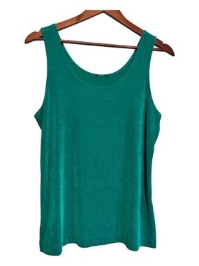 Chicos Travelers tank top Kelly Green size large Chicos size 2